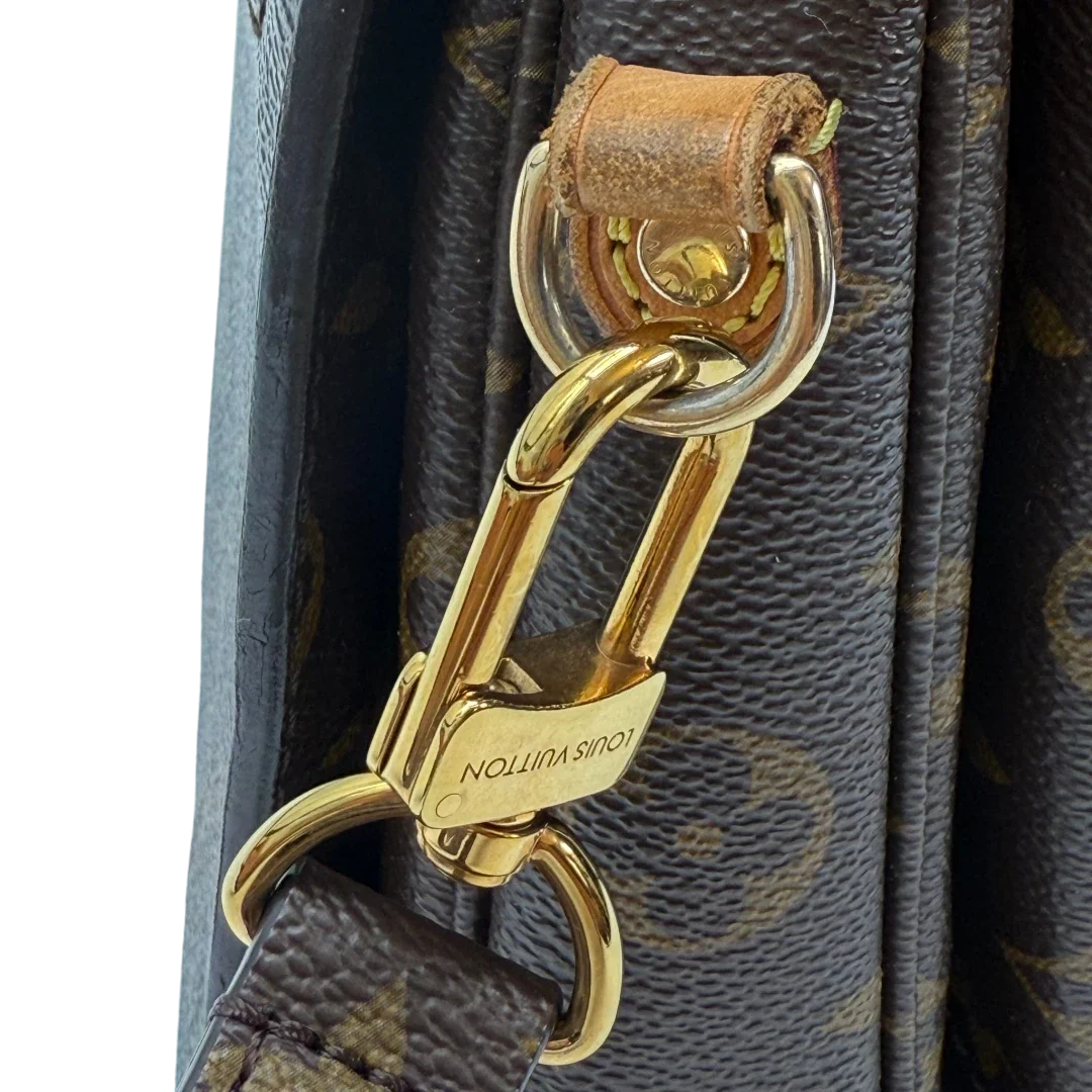 https://cdn.shopify.com/s/files/1/0564/9376/8855/files/Louis_Vuitton_Umhangetasche_Pochette_Metis_monogram_braun_vintage_LV34452.webp?v=1774404212