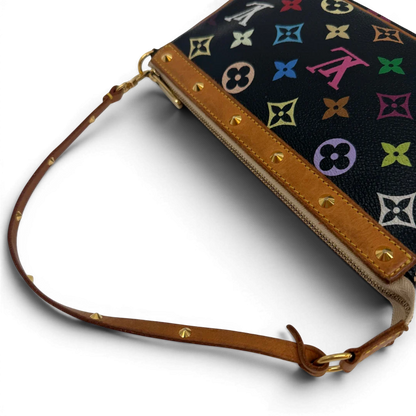 https://cdn.shopify.com/s/files/1/0564/9376/8855/files/Louis_Vuitton_x_Murakami_Pochette_Accessoires_monogram_schwarz_vintage_LV6888.webp?v=1779321151