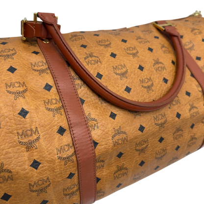 https://cdn.shopify.com/s/files/1/0564/9376/8855/files/MCMReisetascheGross5642.webp?v=1777464229