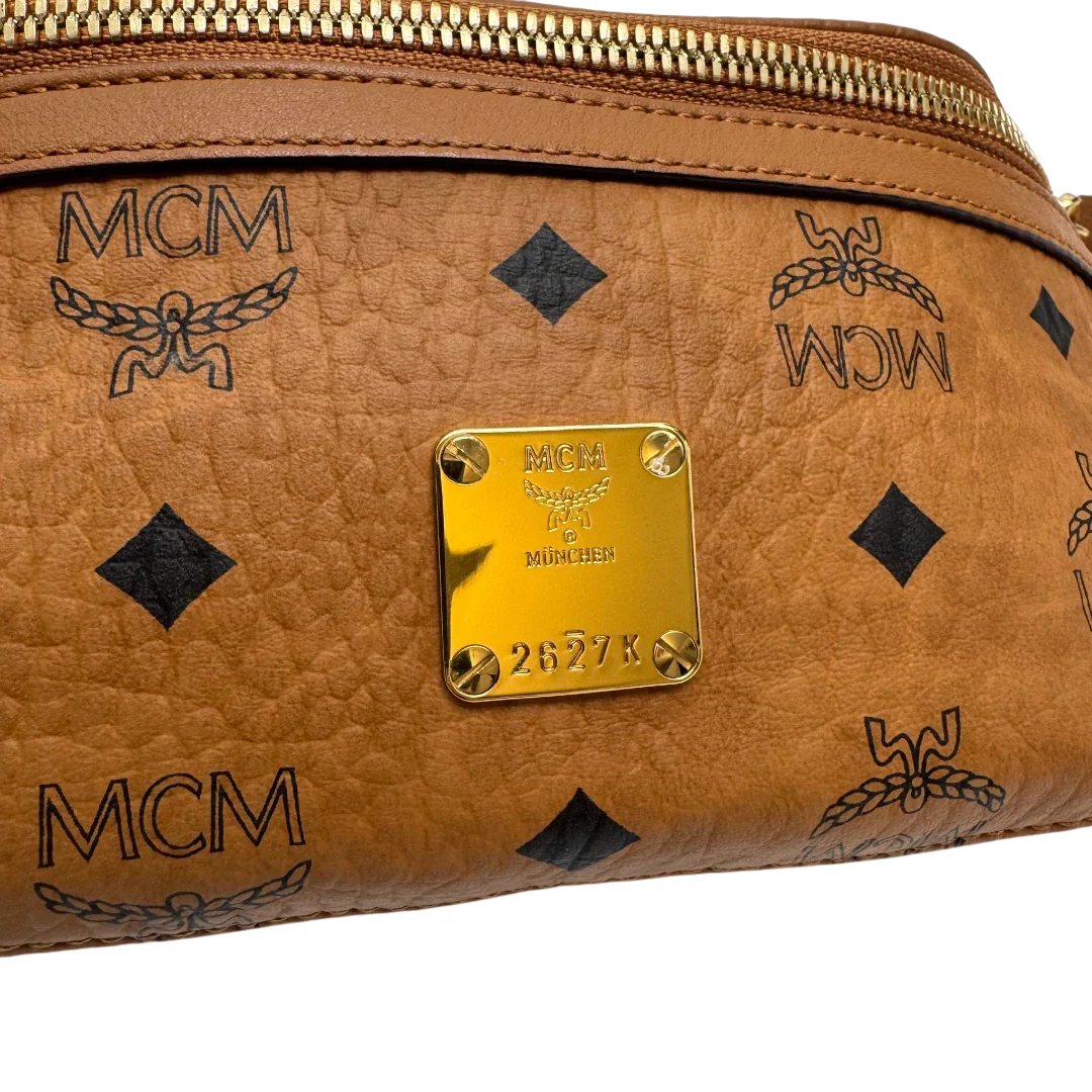 https://cdn.shopify.com/s/files/1/0564/9376/8855/files/MCM_Bauchtasche_Gurteltasche_Fursten_small_visetos_braun_8.webp?v=1784283926