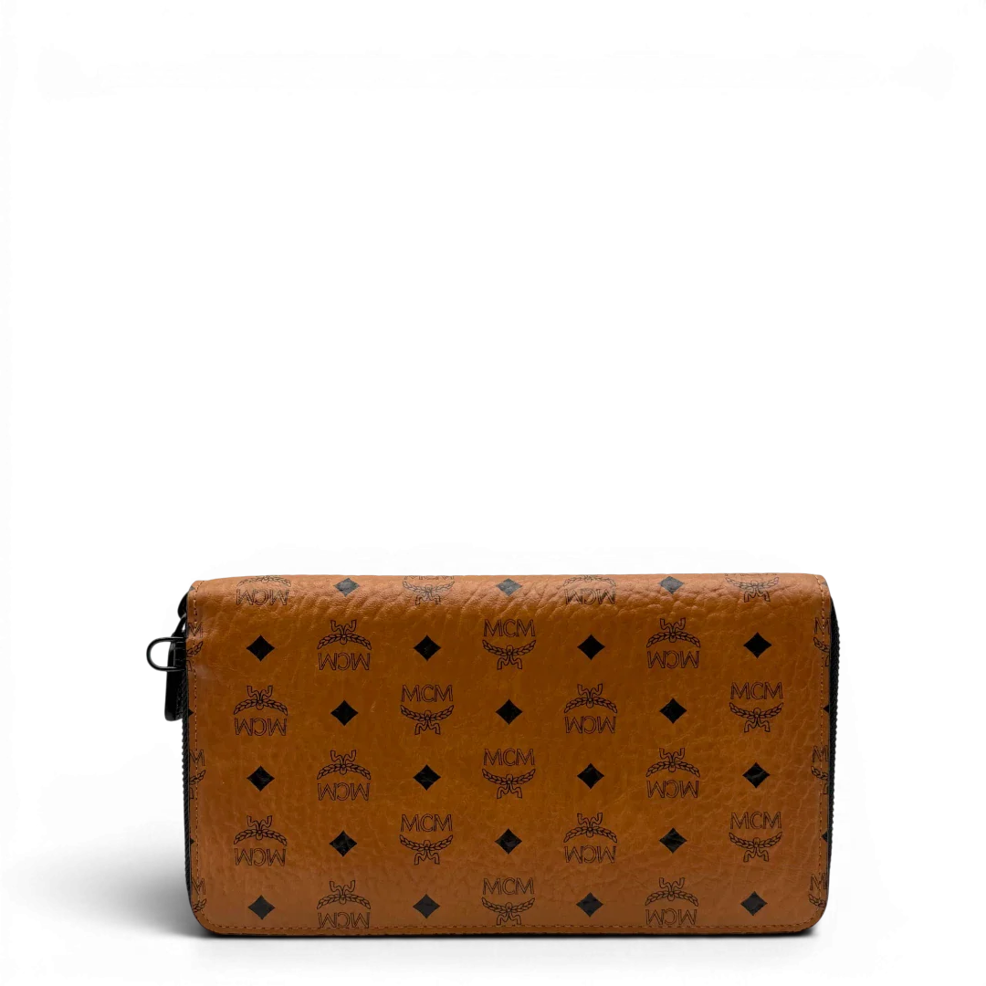 https://cdn.shopify.com/s/files/1/0564/9376/8855/files/MCM_Geldbeutel_Aren_Zip_Around_visetos_braun_2.webp?v=1781856085