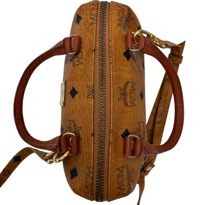 https://cdn.shopify.com/s/files/1/0564/9376/8855/files/MCM_Handtasche_Mini_Boston_mit_Umhangegurt_visetos_braun_18_d93b8d19-e631-4ea7-a580-f4987208e785.webp?v=1784245890