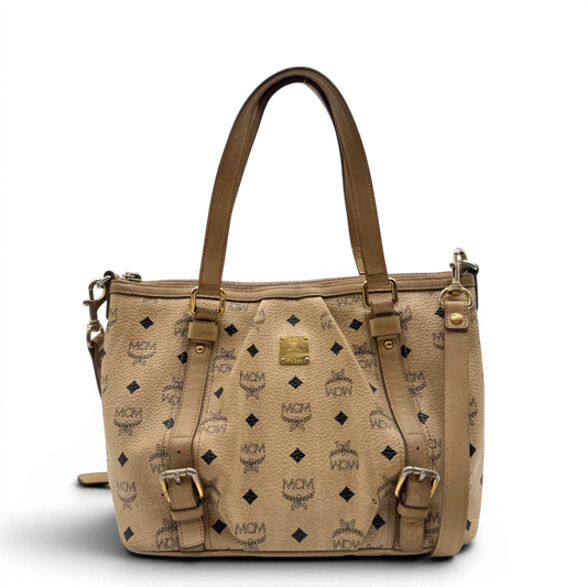 https://cdn.shopify.com/s/files/1/0564/9376/8855/files/MCM_Handtasche_mit_Umhangegurt_visetos_beige_6.webp?v=1784795876