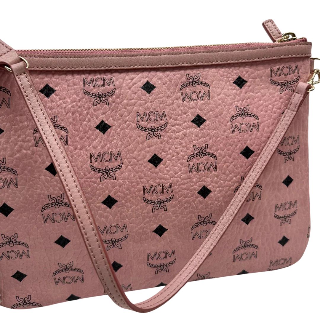 https://cdn.shopify.com/s/files/1/0564/9376/8855/files/MCM_Pochette_visetos_rosa_vintage1313.webp?v=1778833129