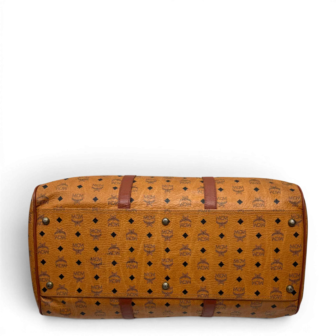 https://cdn.shopify.com/s/files/1/0564/9376/8855/files/MCM_Reisetasche_55_vintage_mit_Schultergurt_visetos_braun_5.webp?v=1784125617
