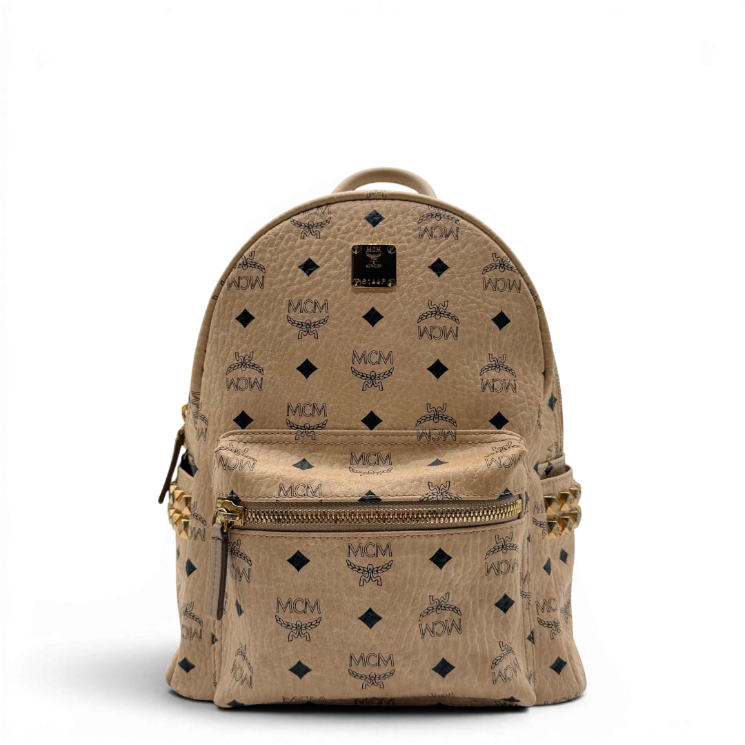 https://cdn.shopify.com/s/files/1/0564/9376/8855/files/MCM_Rucksack_Stark_medium_visetos_beige_vintage8390.webp?v=1781108985
