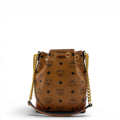 https://cdn.shopify.com/s/files/1/0564/9376/8855/files/MCM_Schultertasche_Soft_Berlin_Bucket_small_visetos_braun_2.webp?v=1782313434