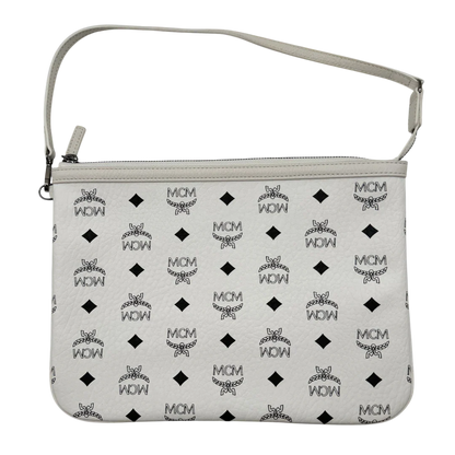 https://cdn.shopify.com/s/files/1/0564/9376/8855/files/MCM_Shopper_Liz_mit_Pochette_visetos_weiss_14.webp?v=1782313118