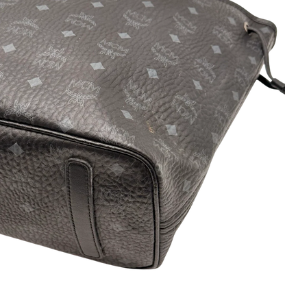 https://cdn.shopify.com/s/files/1/0564/9376/8855/files/MCM_Shopper_Liz_visetos_schwarz_6.webp?v=1784801390