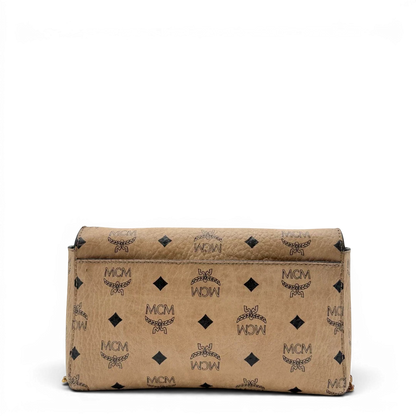 https://cdn.shopify.com/s/files/1/0564/9376/8855/files/MCM_Umhangetasche_Millie_Flap_visetos_beige_4.webp?v=1784795374