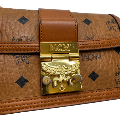 https://cdn.shopify.com/s/files/1/0564/9376/8855/files/MCM_Umhangetasche_Tracy_Wallet_on_Chain_visetos_braun_13.webp?v=1784240373