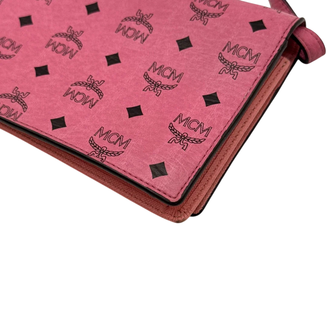 https://cdn.shopify.com/s/files/1/0564/9376/8855/files/MCM_Umhangetasche_Wallet_on_Chain_visetos_pink_10.webp?v=1784794518
