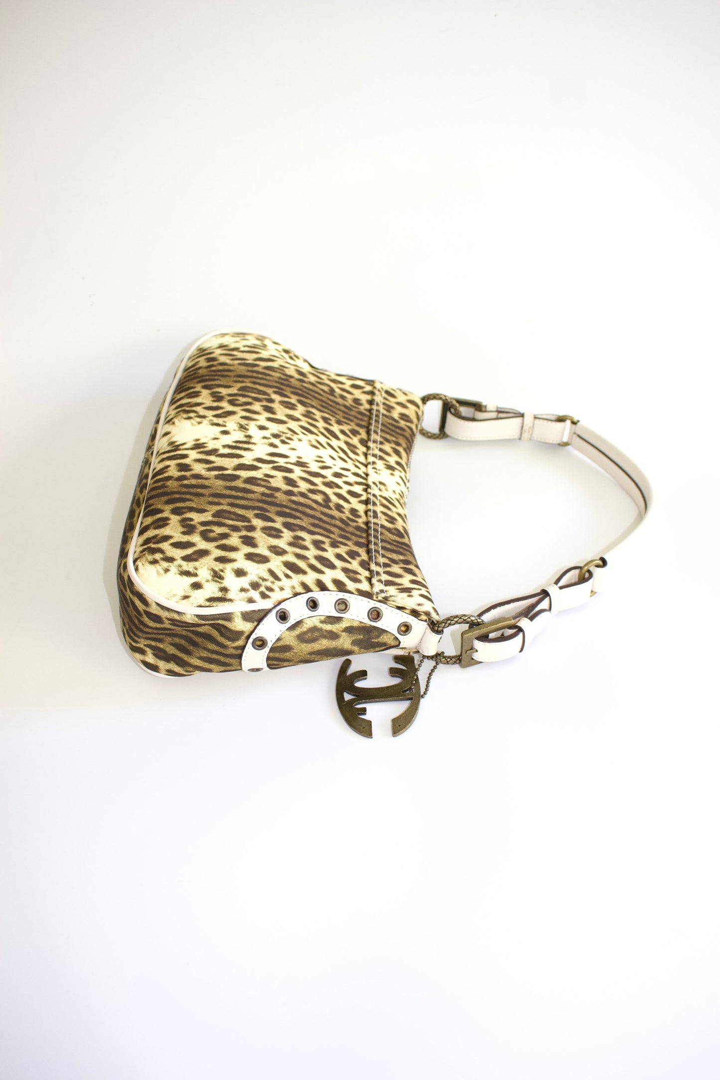 https://cdn.shopify.com/s/files/1/0754/7404/3147/files/MG_1132.jpg?v=1777789513