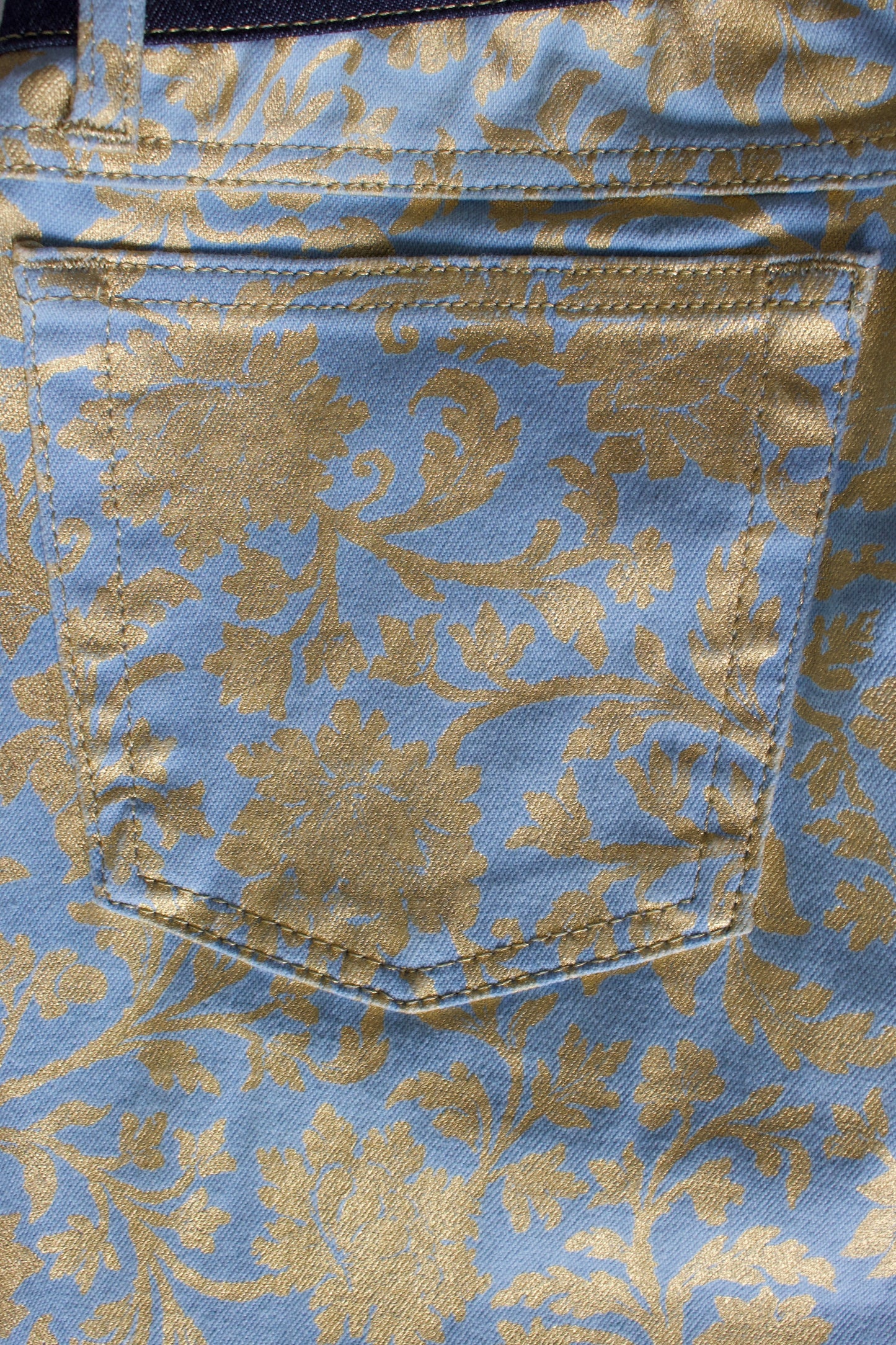 https://cdn.shopify.com/s/files/1/0754/7404/3147/files/MG_8373.jpg?v=1753378287