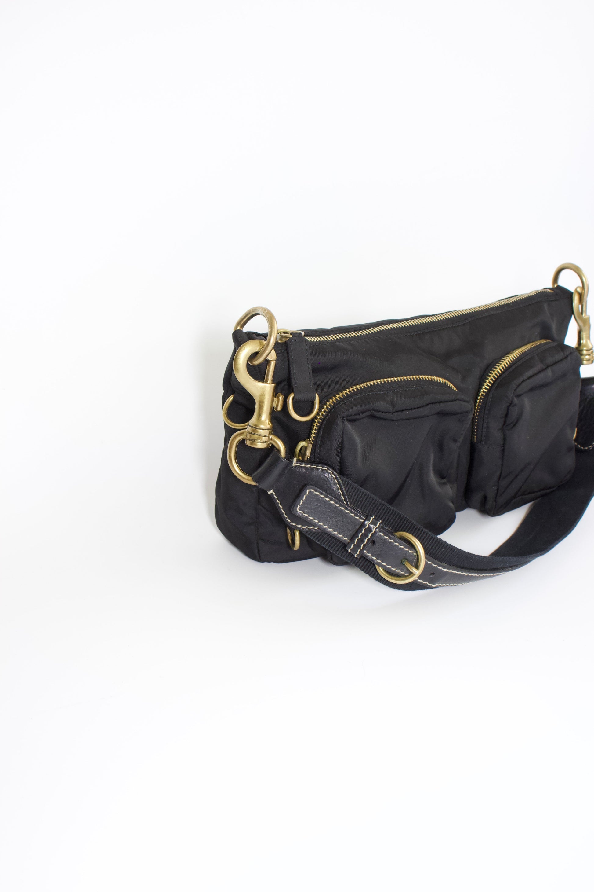 https://cdn.shopify.com/s/files/1/0754/7404/3147/files/MG_8886_24a2b465-8a7f-46dc-bd05-a705a4a58e4e.jpg?v=1758222486