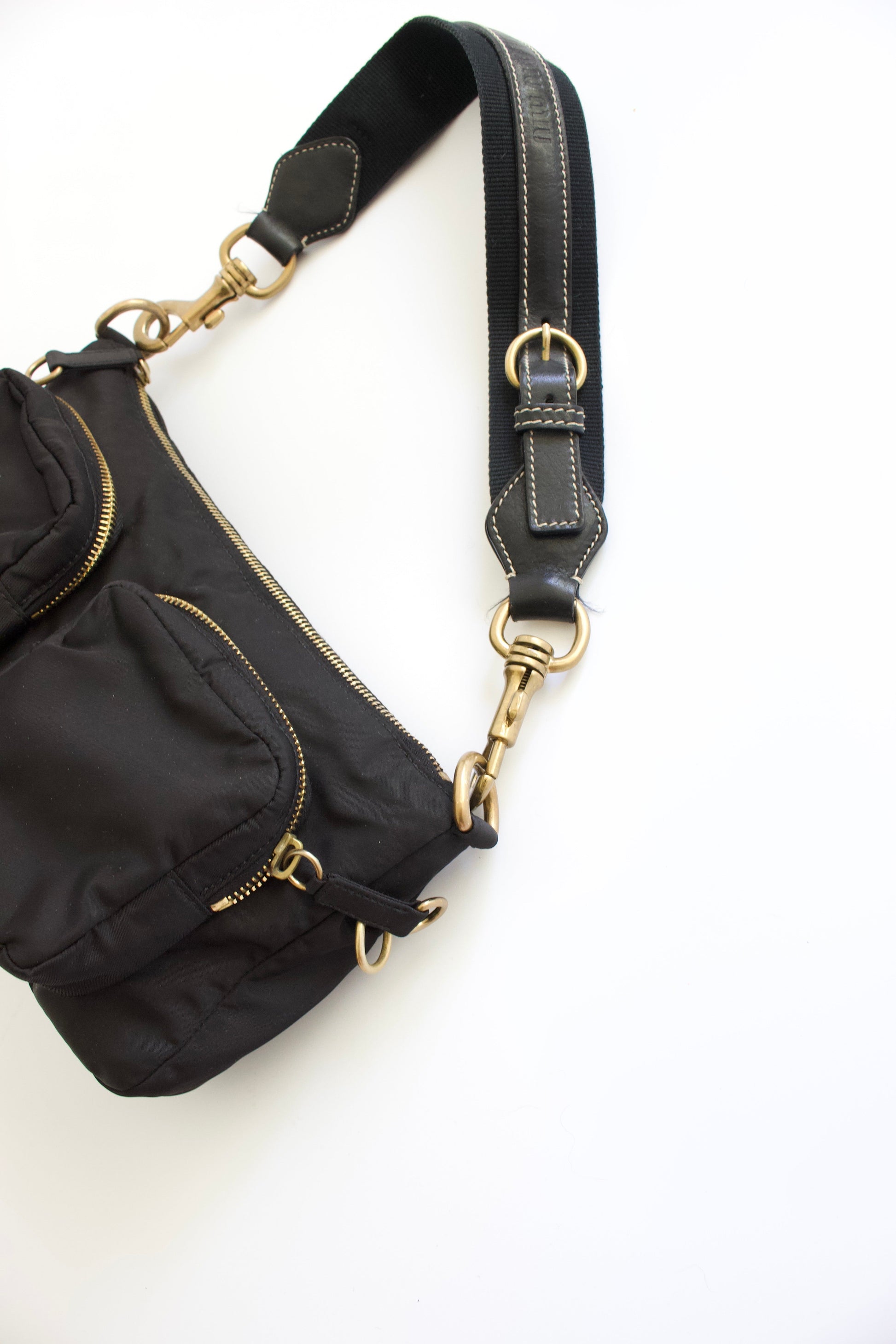 https://cdn.shopify.com/s/files/1/0754/7404/3147/files/MG_8897_8fd48404-b803-4d75-9a5c-d1bebb144197.jpg?v=1758223170