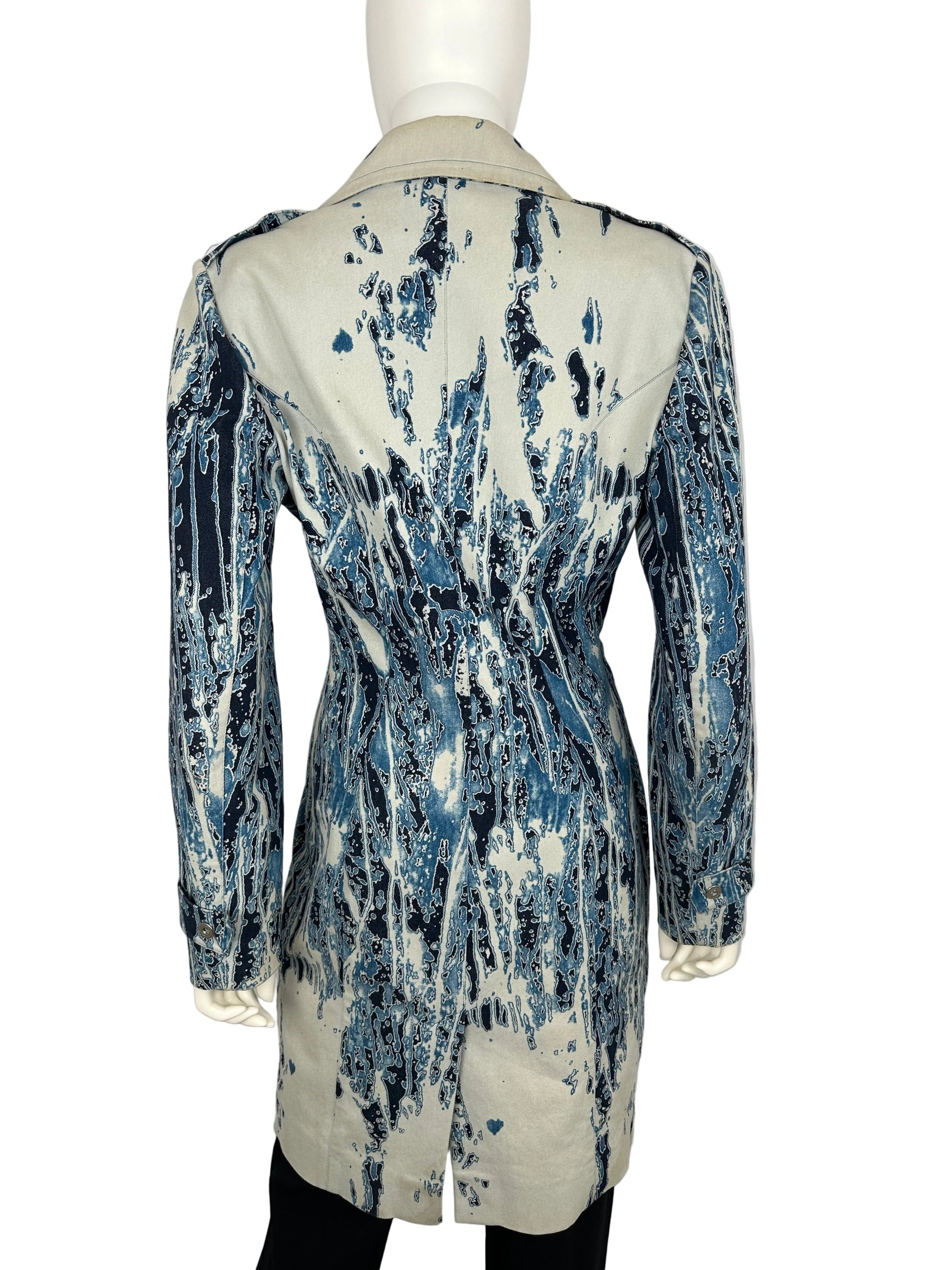 https://cdn.shopify.com/s/files/1/0900/2729/5066/files/Mugler_Water_Print_Trench_Coat_Back.jpg?v=1769705950