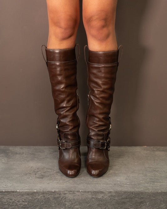 DOLCE & GABBANA KNEE HIGH BUCLE BOOTS (EU 38.5)