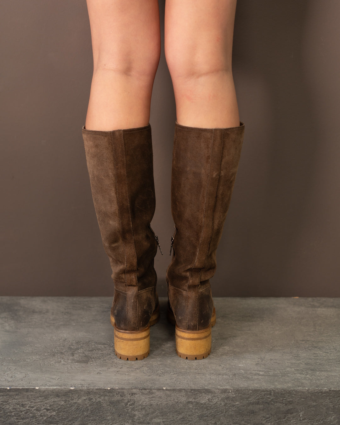 PRADA KNEE HIGH LEATHER BOOTS (EU 37)