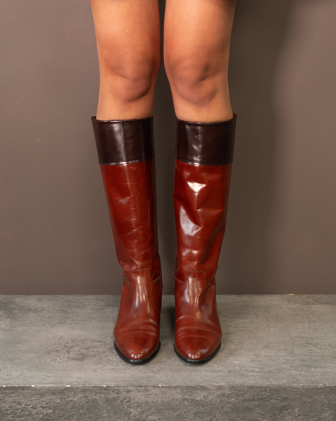 PRADA KNEE HIGH PATENT BOOTS (EU 37.5)