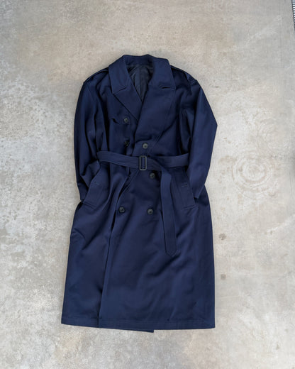 Yohji Yamamoto AW04 Trench Mac Coat – L-on a concrete background