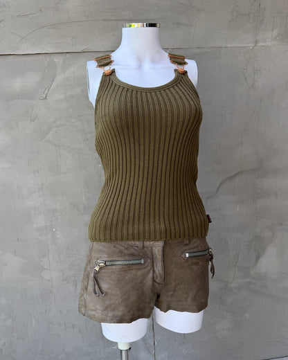 JPG Jeans Ripped Dark Green Tank Top – S-on a concrete background