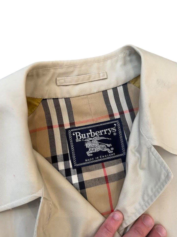 Vintage Burberrys Cream Trench