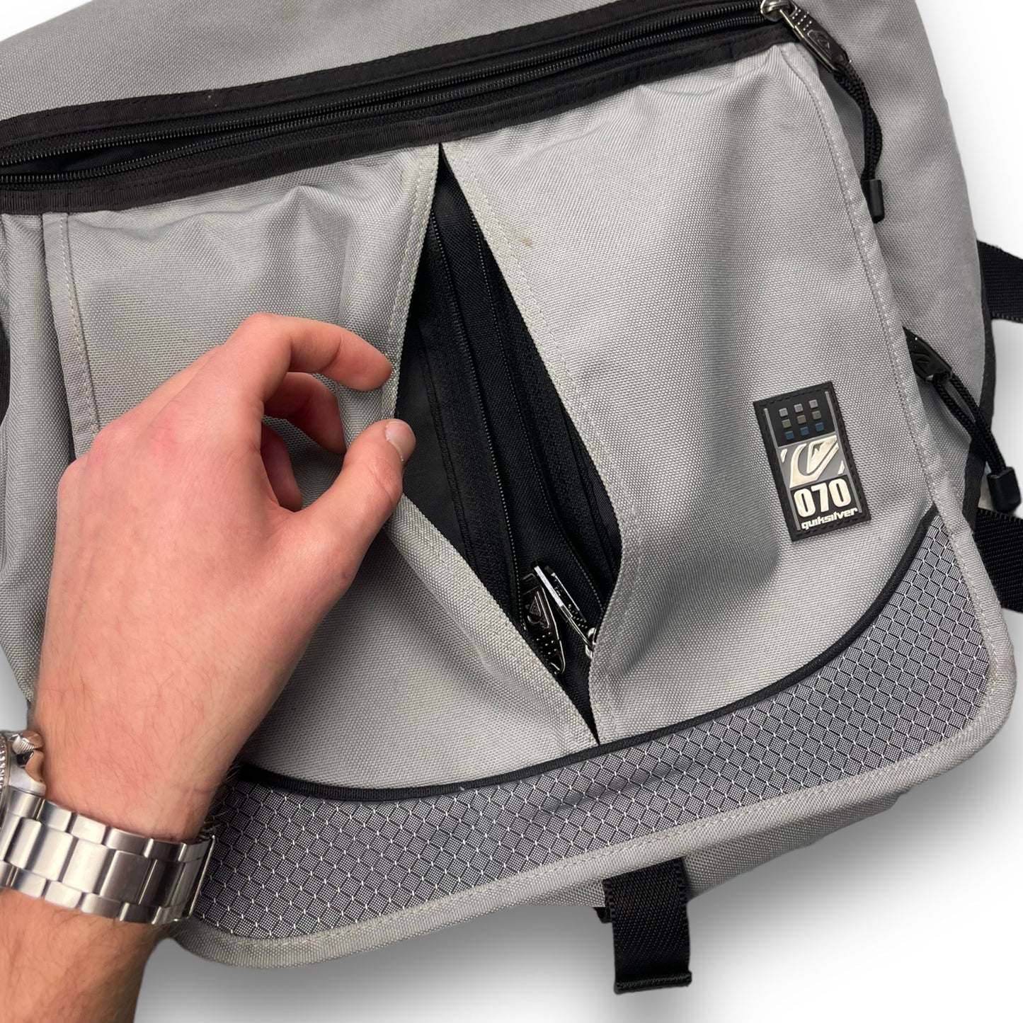 Quiksilver 'Flintstone' Messenger Bag | O/S, Silver