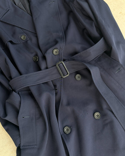 Yohji Yamamoto AW04 Trench Mac Coat – L-on a concrete background