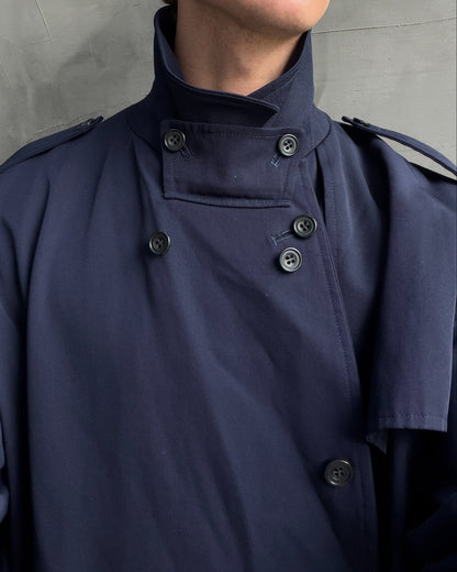 Yohji Yamamoto AW04 Trench Mac Coat – L-on a concrete background