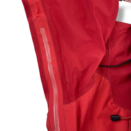 Vintage Arc'teryx Alpha SV (S)