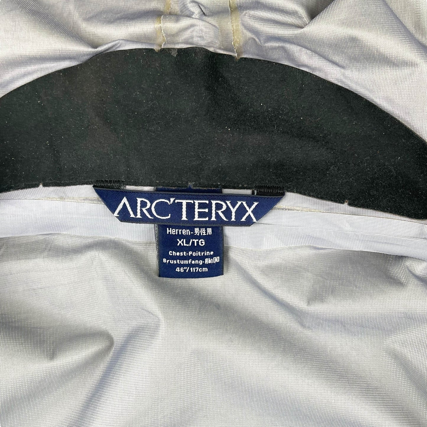 Vintage Arc'teryx Alpha SV (XL)