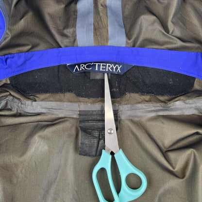 Vintage Arc'teryx Beta AR (S) - Known Source