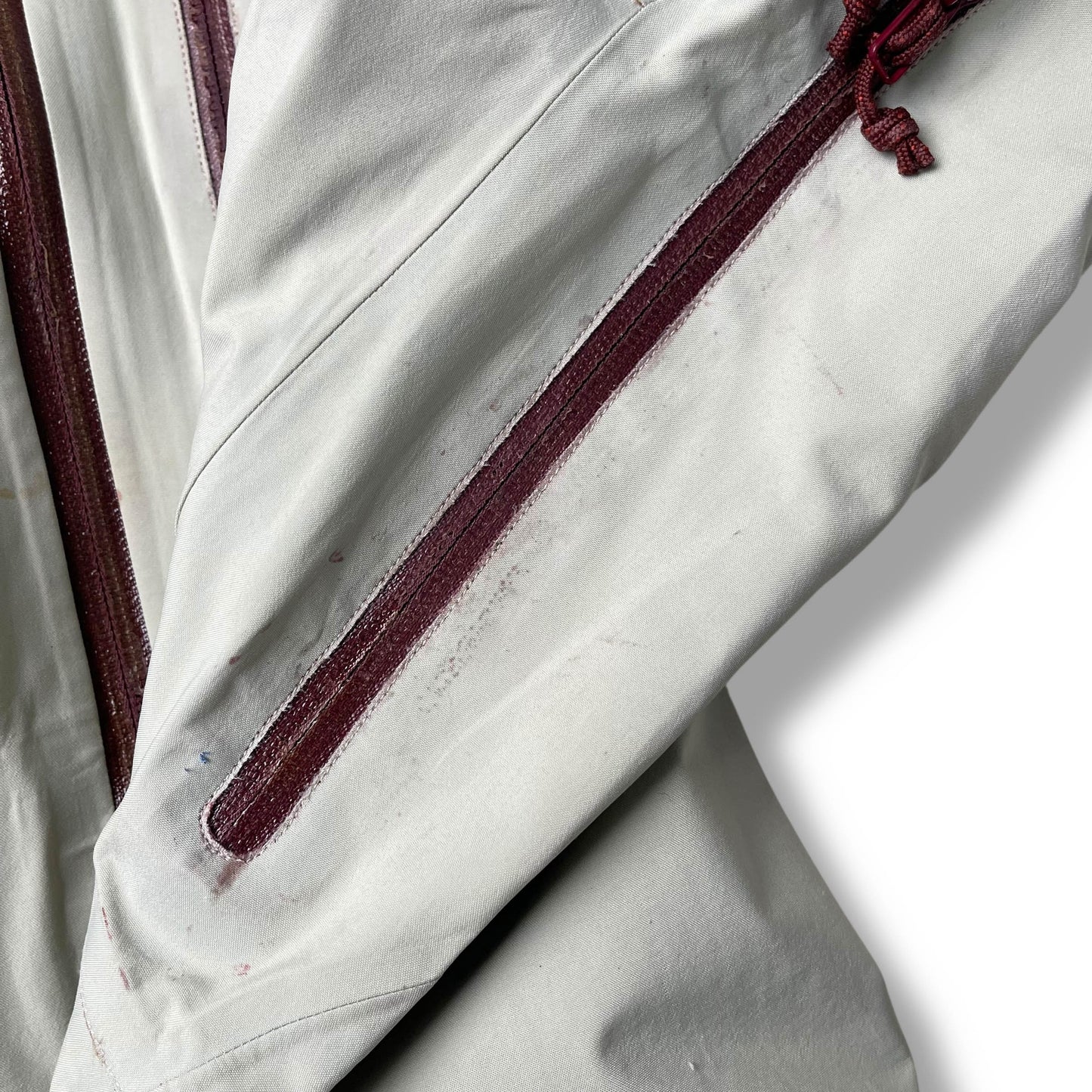 Vintage Arc'teryx Sabre SV Gore-tex Jacket (M)