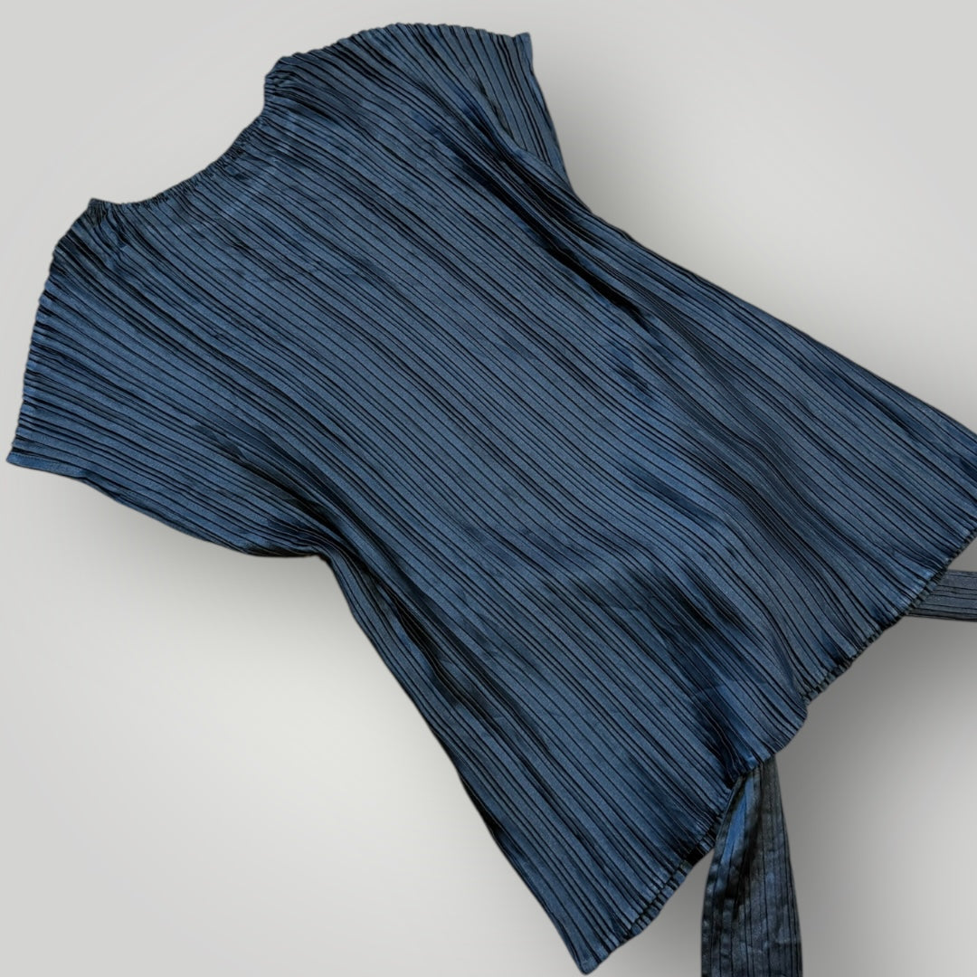 Issey Miyake Pleats Please 2000's Tie Vest Top M