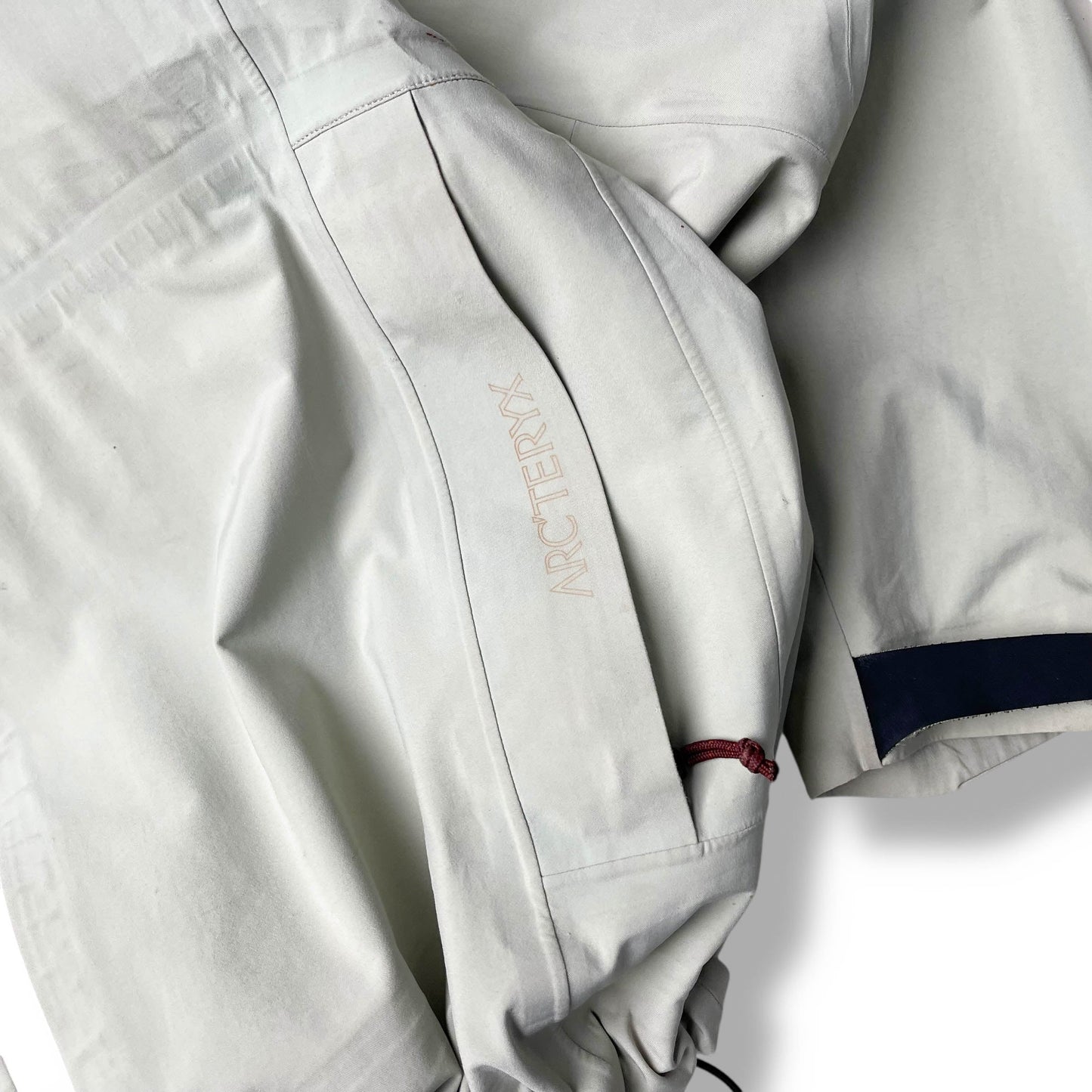 Vintage Arc'teryx Sabre SV Gore-tex Jacket (M)