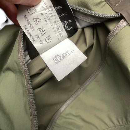 Vintage Arc'teryx Theta AR Gore-tex Shell Jacket (L)