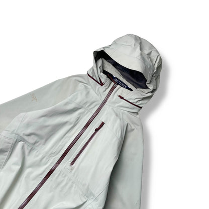 Vintage Arc'teryx Sabre SV Gore-tex Jacket (M)