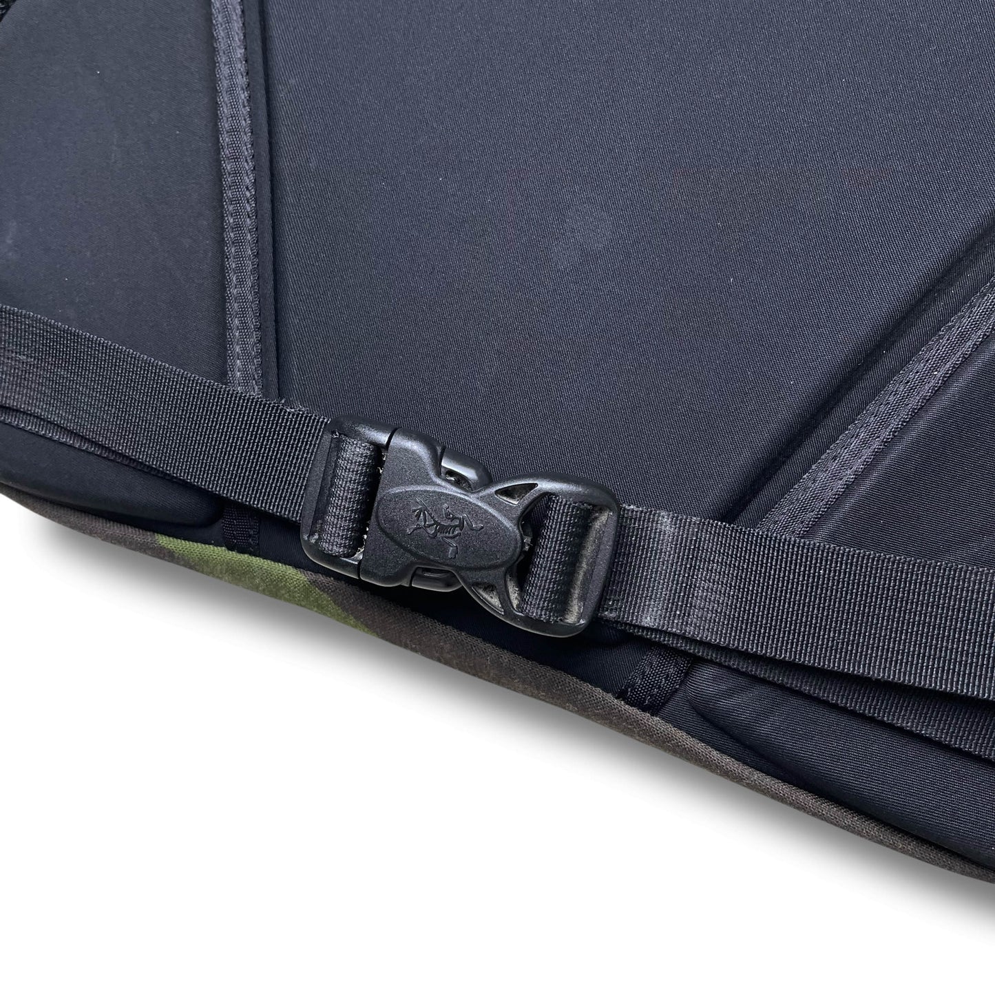 Arc’teryx x Beams Arro 22 – Woodland Camo Edition Backpack