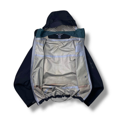 Vintage Arc'teryx Theta AR Gore-tex Shell Jacket (L)