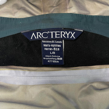 Vintage Arc'teryx Theta AR Gore-tex Shell Jacket (L)