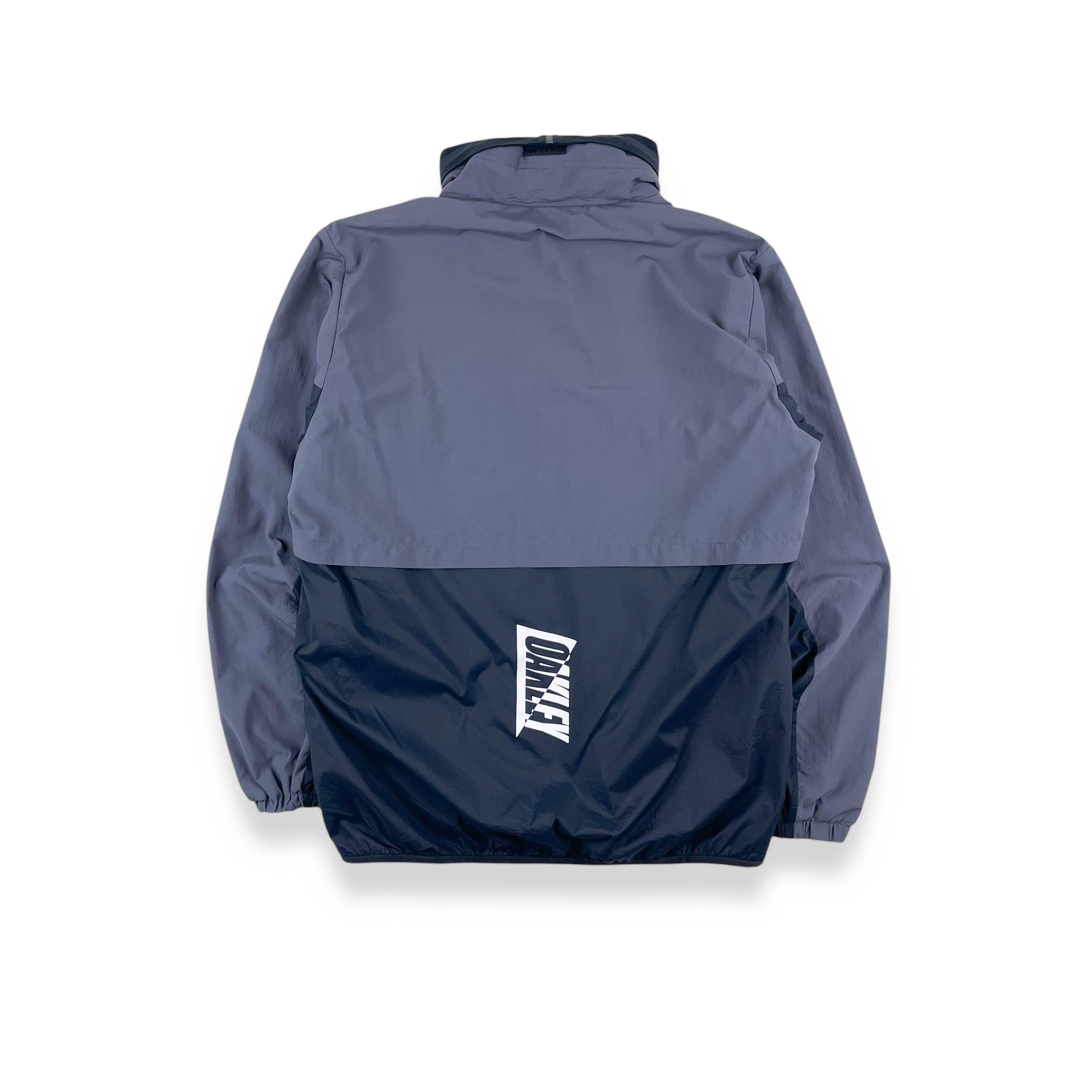 Oakley Nylon Jacket (S) – Known Source