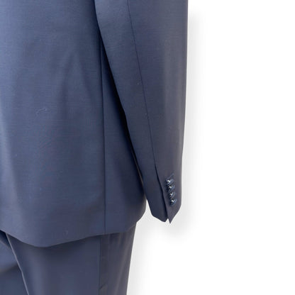 DOLCE & GABBANA WOOL / SILK MARTINI-FIT TUXEDO SUIT 50 / M | Medium, Navy