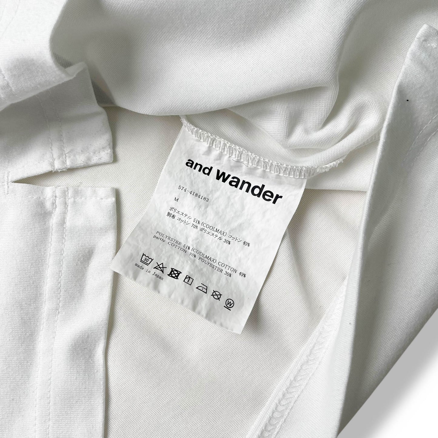 And Wander Utility Pocket Tee (M)
