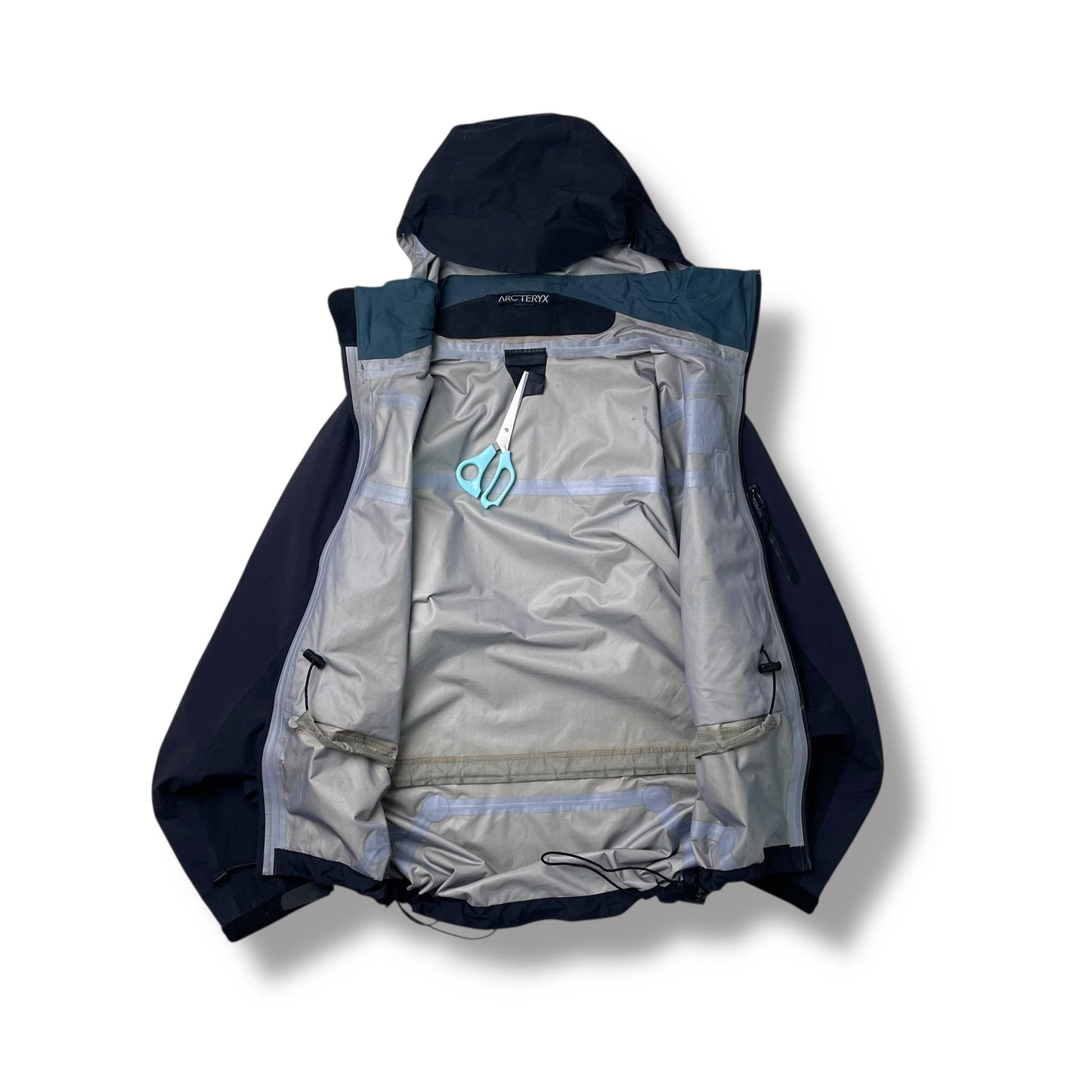 Vintage Arc'teryx Theta AR Gore-tex Jacket (M)