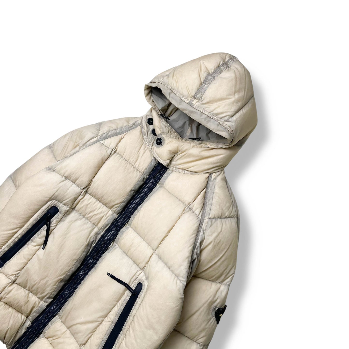 Stone Island Opaque Mesh Badge Puffer (XL)