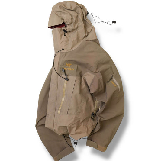 Vintage Arc'teryx Alpha SV Gore-tex Shell Jacket (M)
