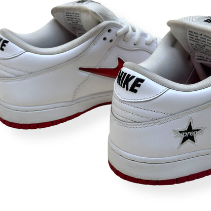 NIKE X SUPREME SB DUNK LOW TOP SNEAKER JEWEL SWOOSH UK9 | UK 9, White/Red