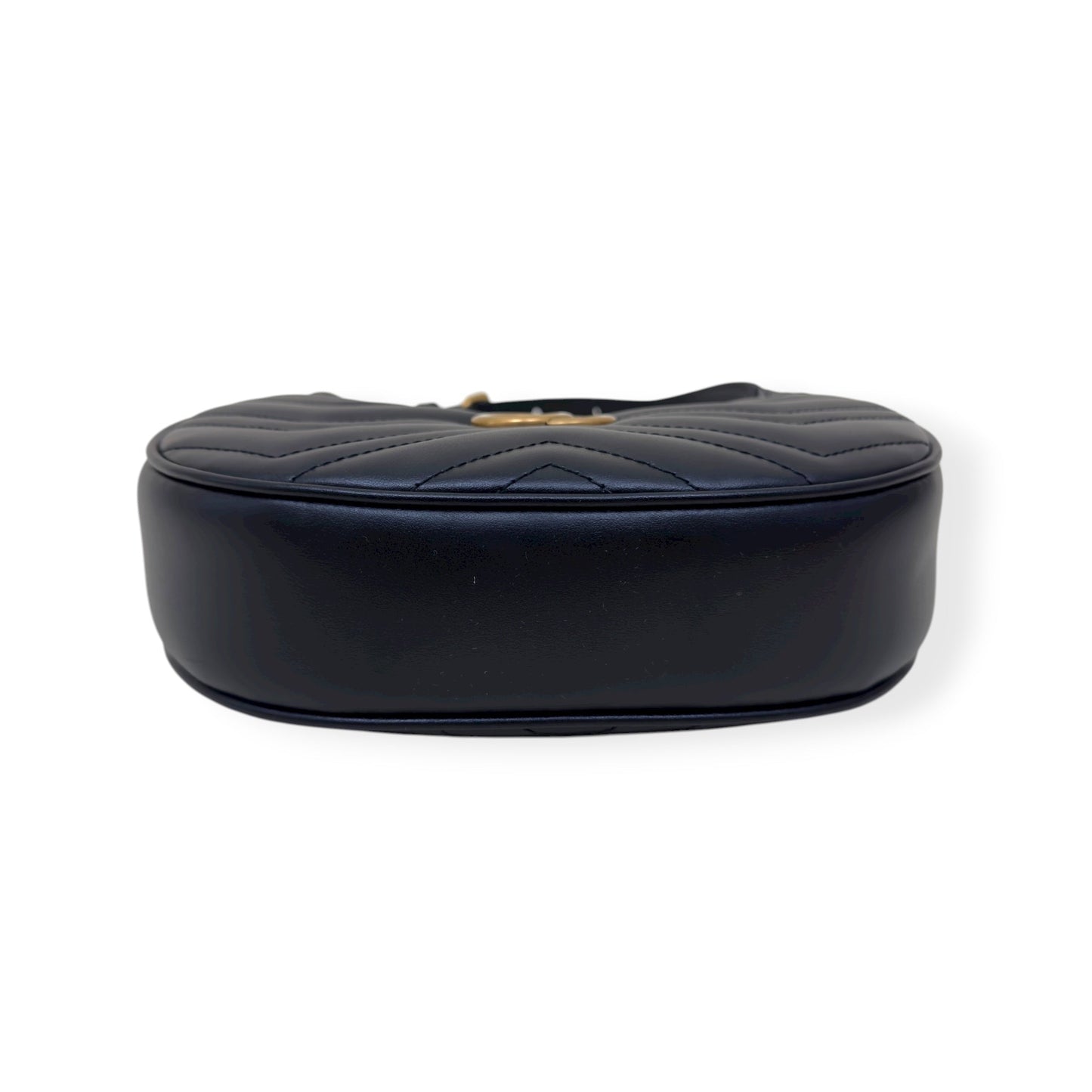 GUCCI CHEVRON LEATHER GG MARMONT HALF-MOON BAG BLACK MINI | O/S, Black