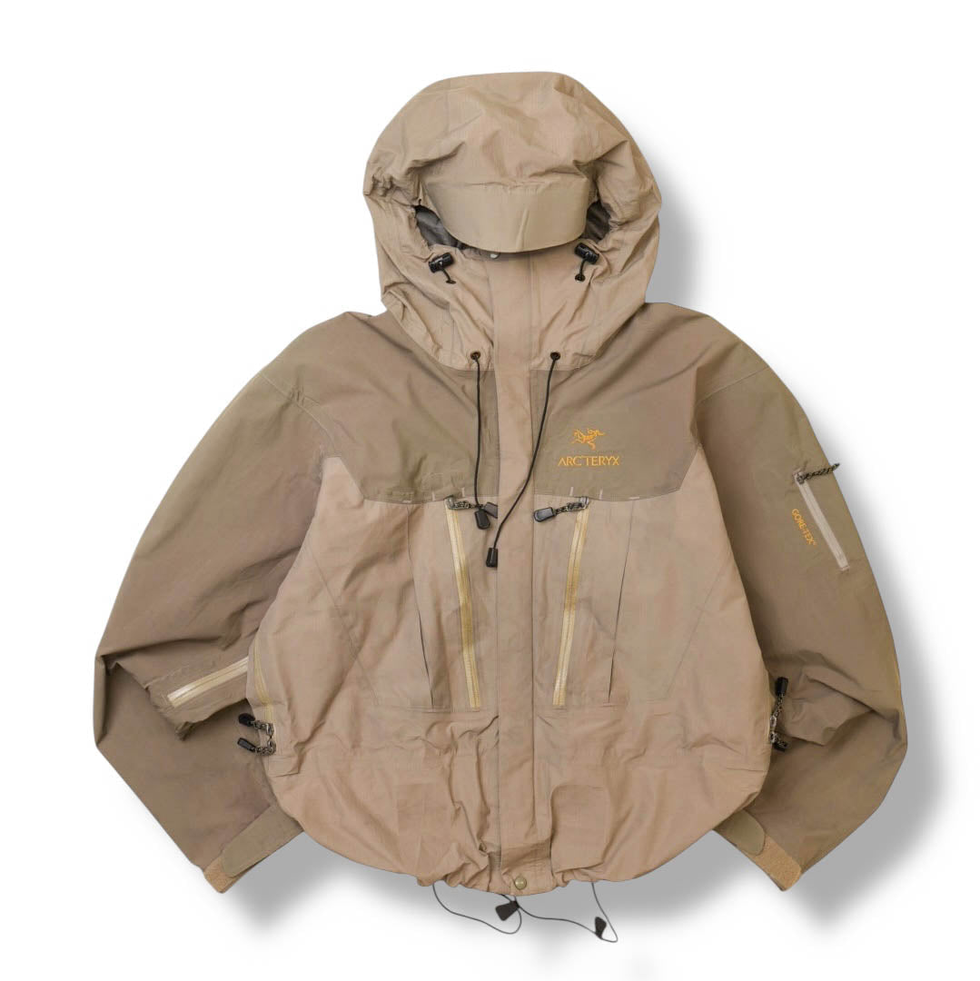 Vintage Arc'teryx Alpha SV Gore-tex Shell Jacket (M)